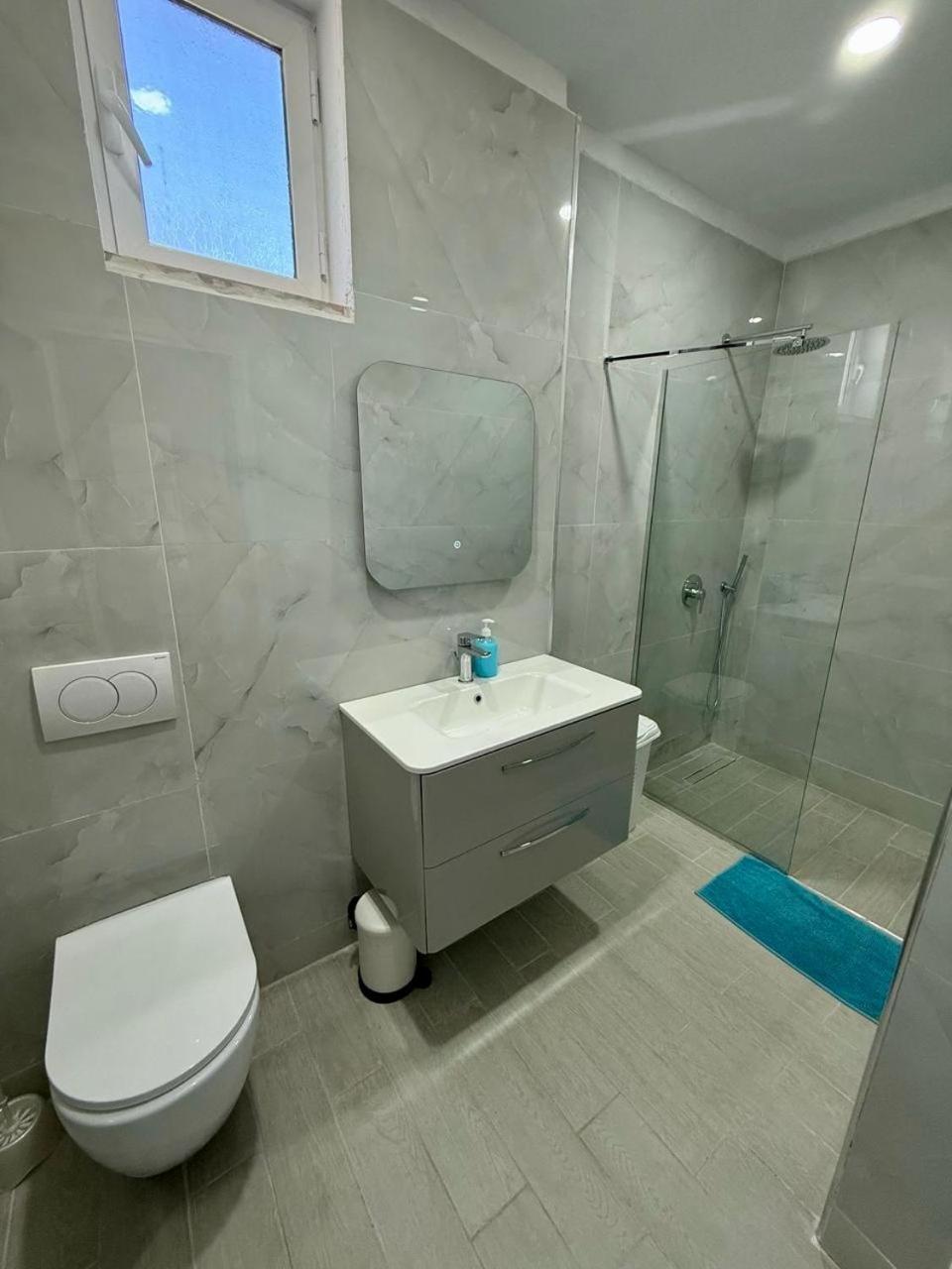 Hotel Stolis Himara Kültér fotó