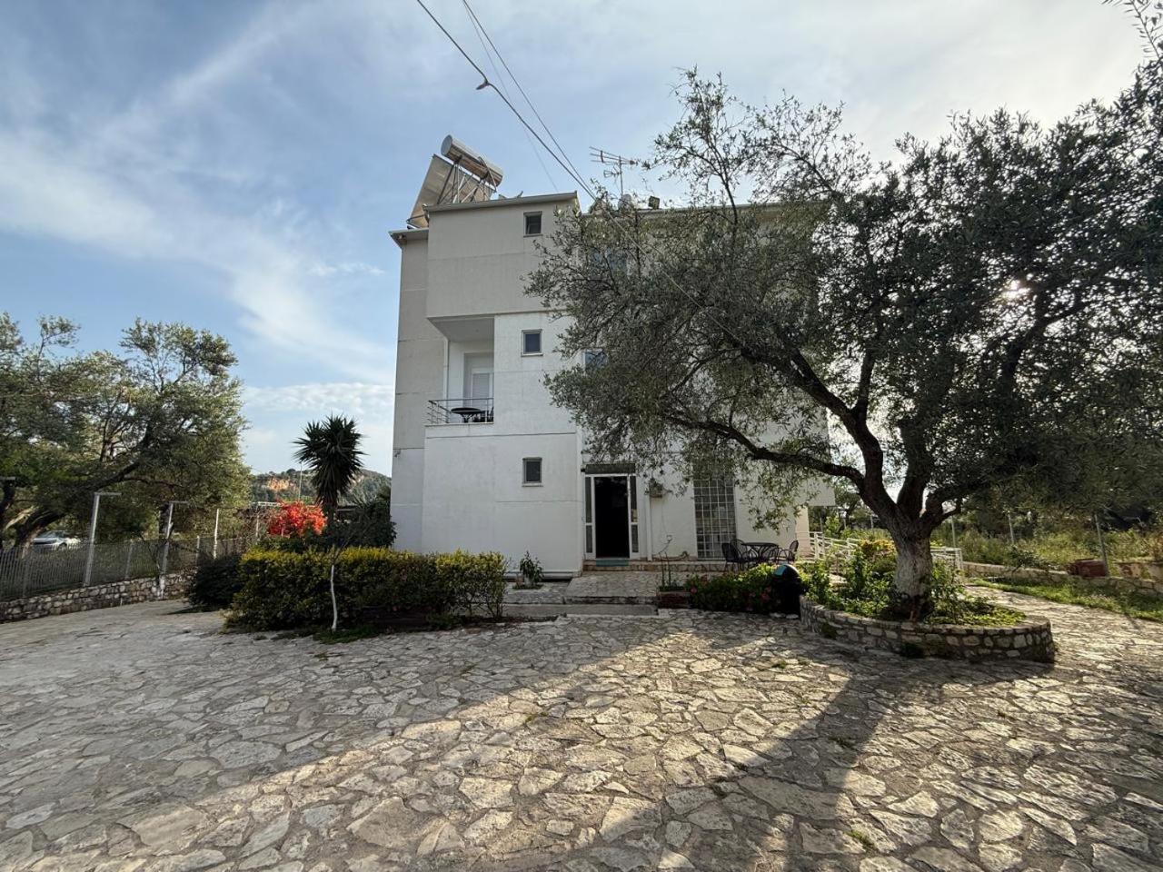 Hotel Stolis Himara Kültér fotó